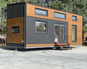 Casa pré-fabricada móvel T1 sobre rodas nova